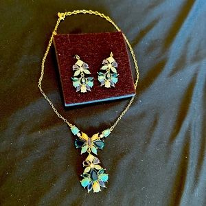 Gold Necklace with Earrings Set